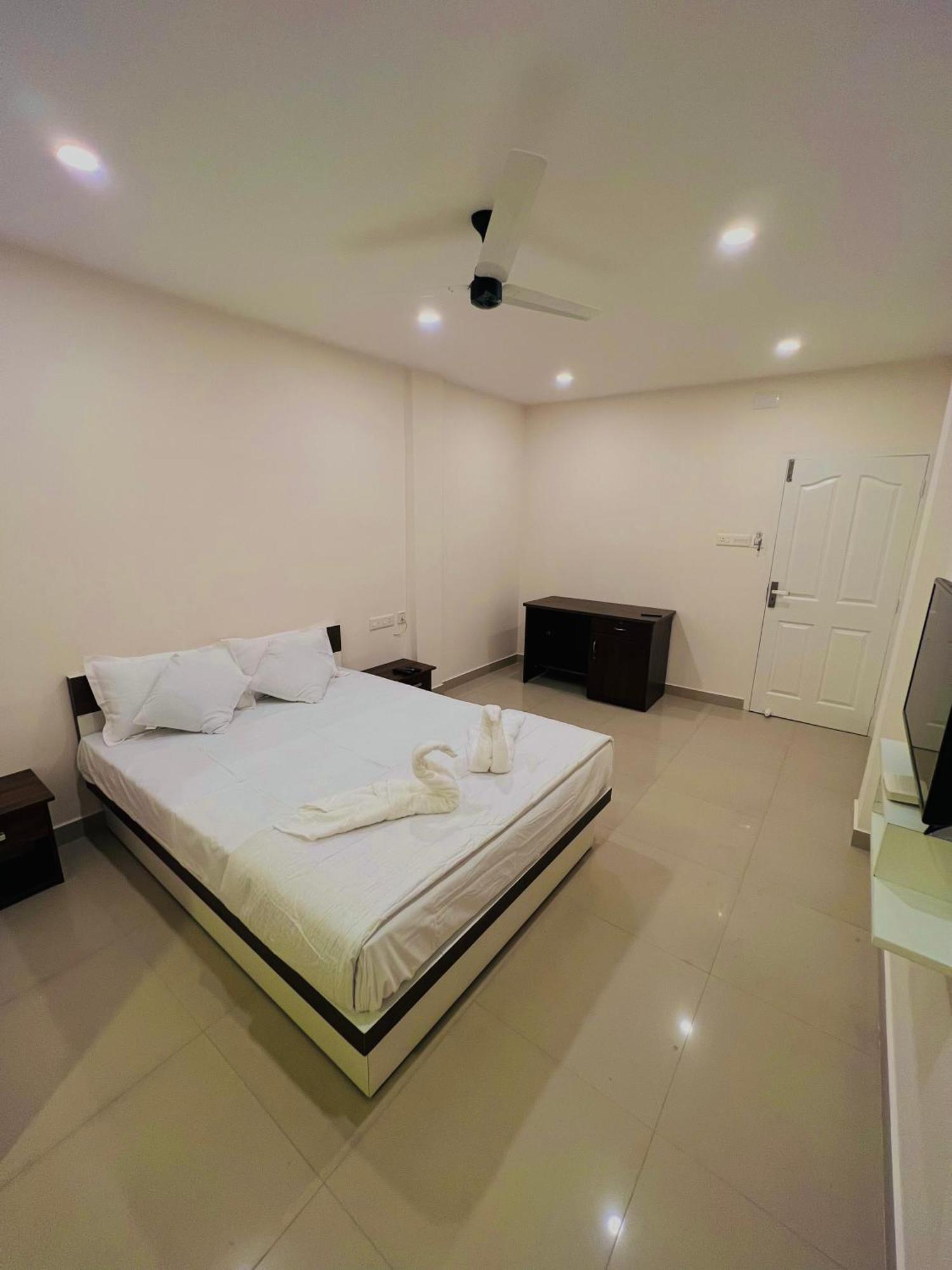 Heres Haut Residency Коччи Экстерьер фото