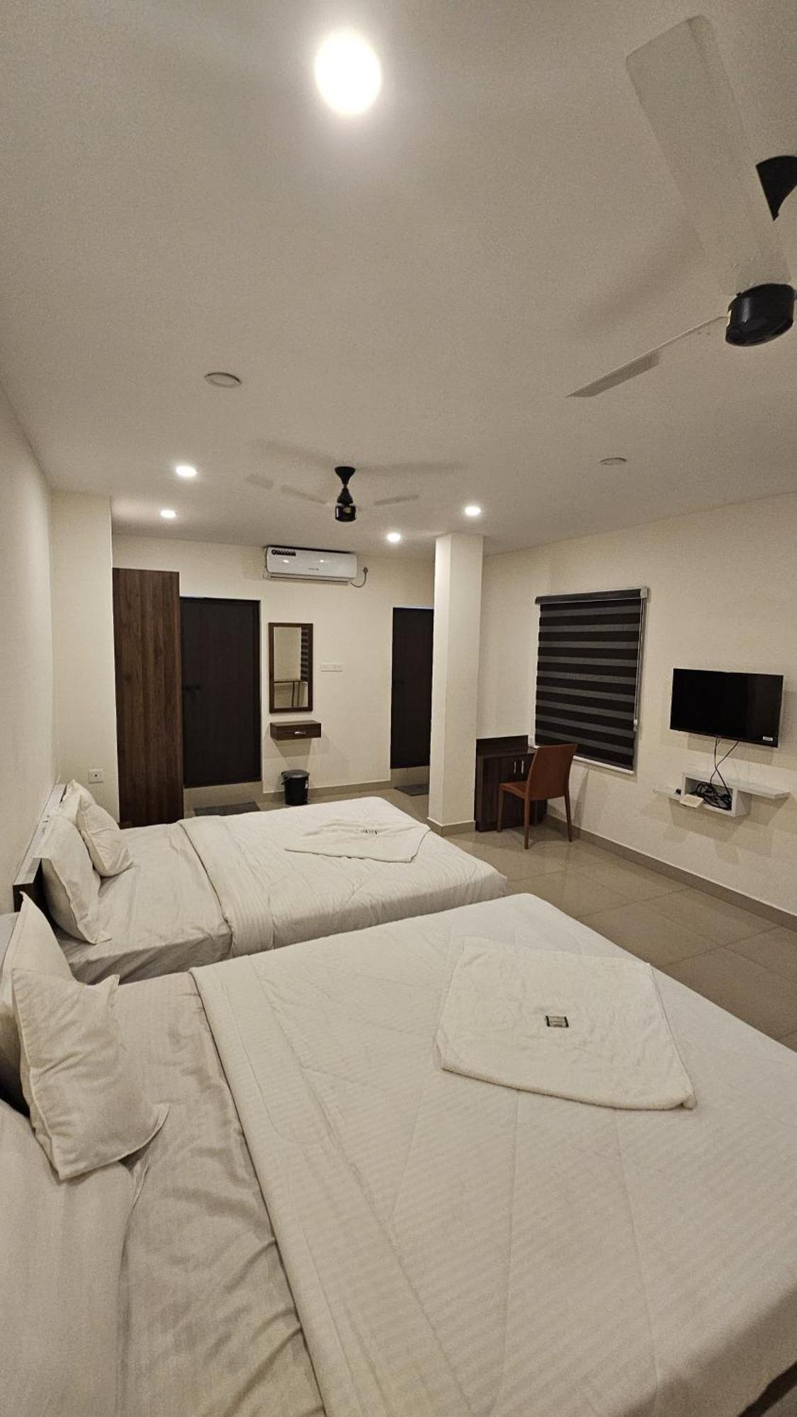 Heres Haut Residency Коччи Экстерьер фото